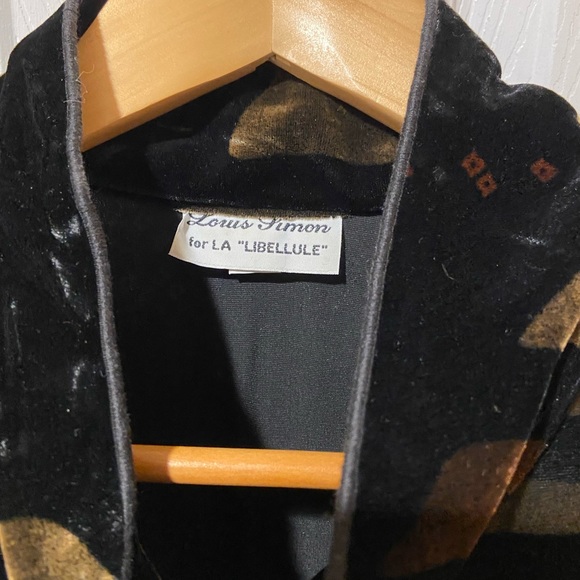 Soft Luxurious Lightweight Velvet Jacket by Louis Simon for La “Libellule” - Picture 4 of 8